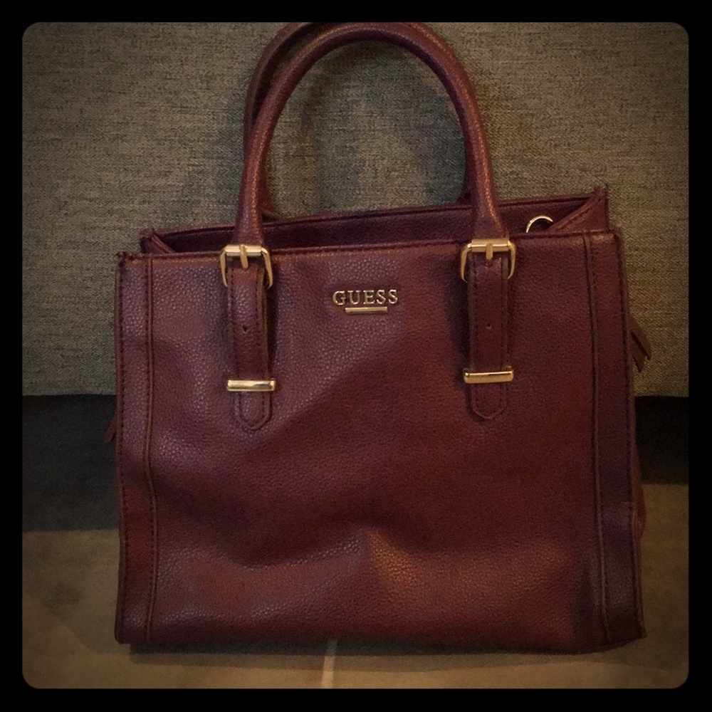 Gorgeous Guess Purse